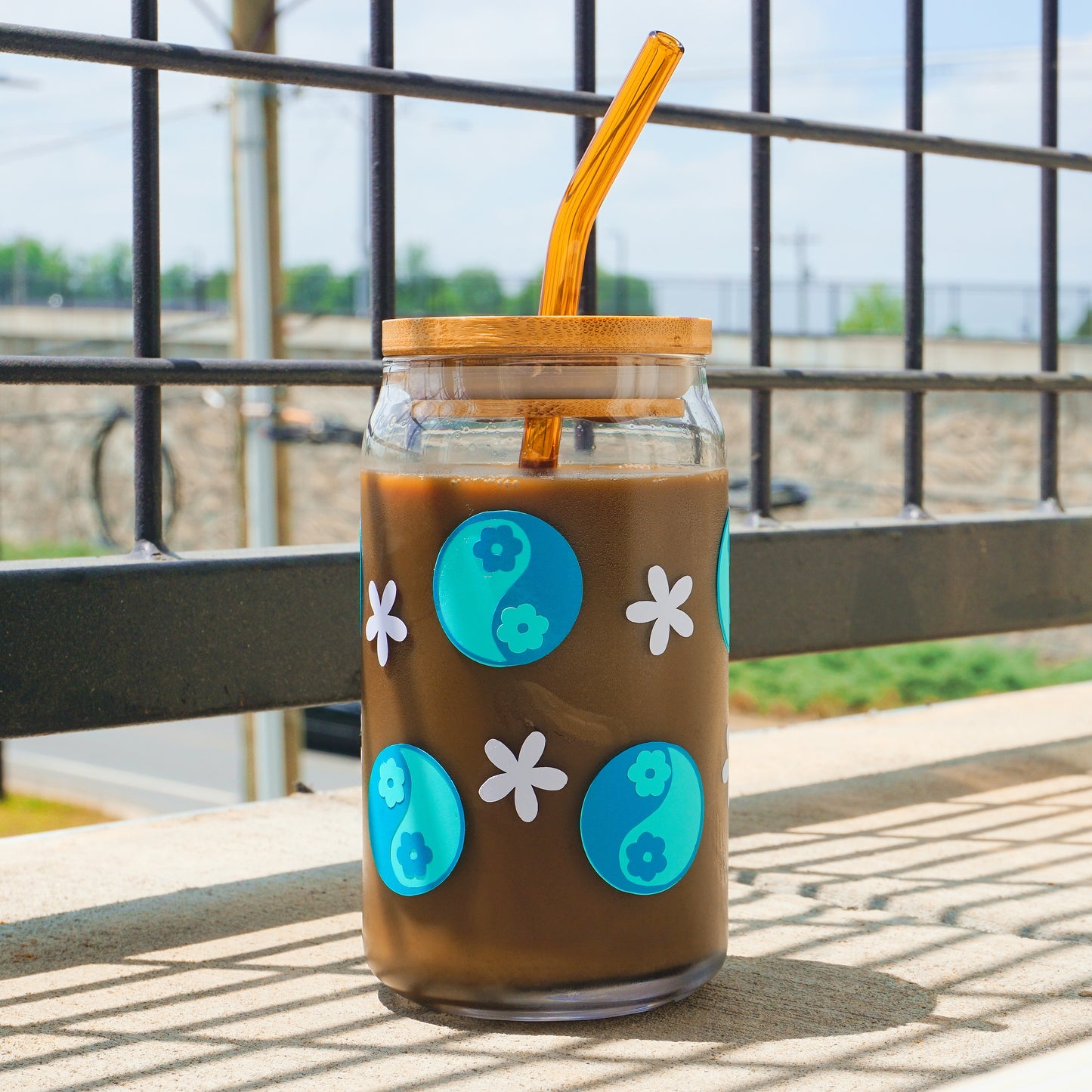 Yin Yang Flower | Glass Cup