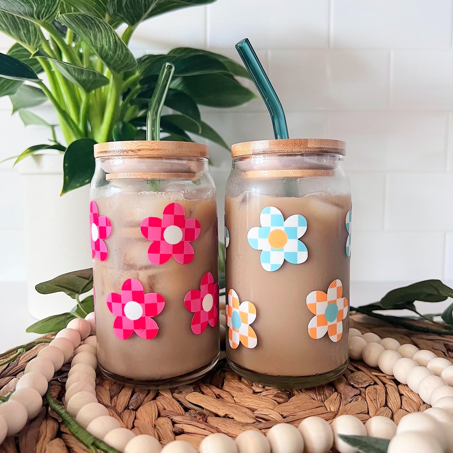 Retro Flowers | Glass Cup